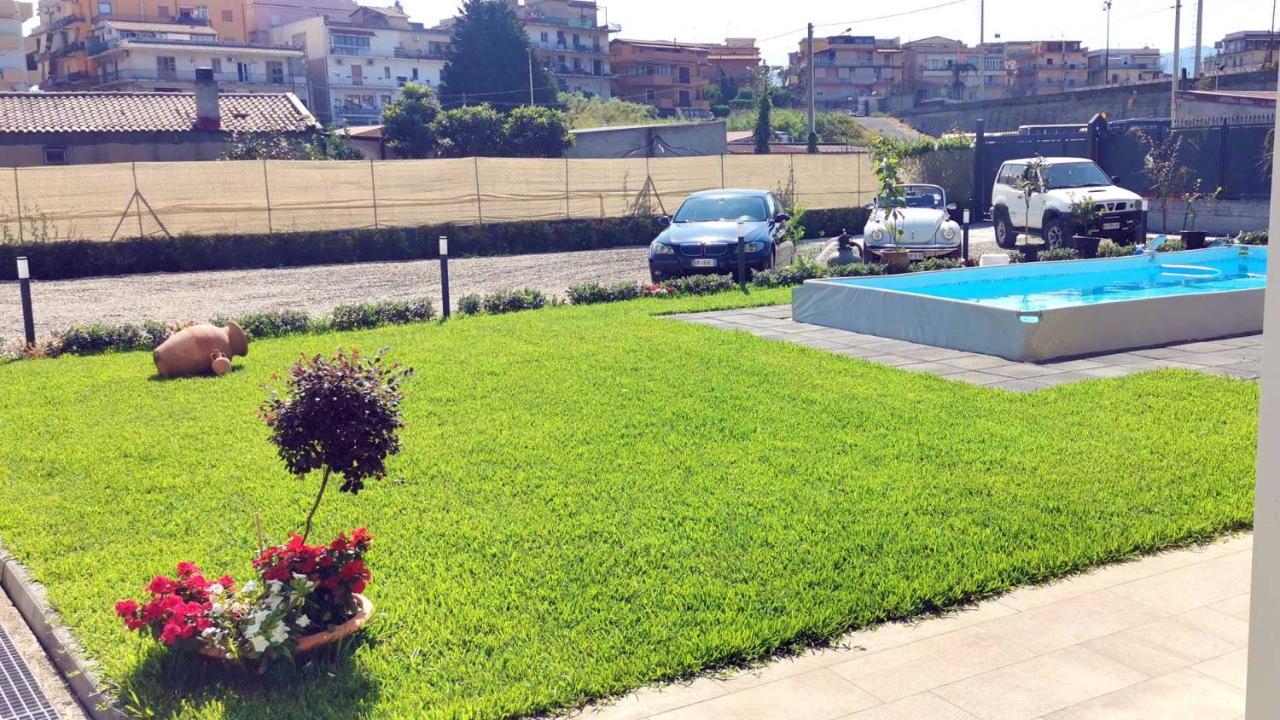 La Villa Trinacria Giardini Naxos Exterior foto